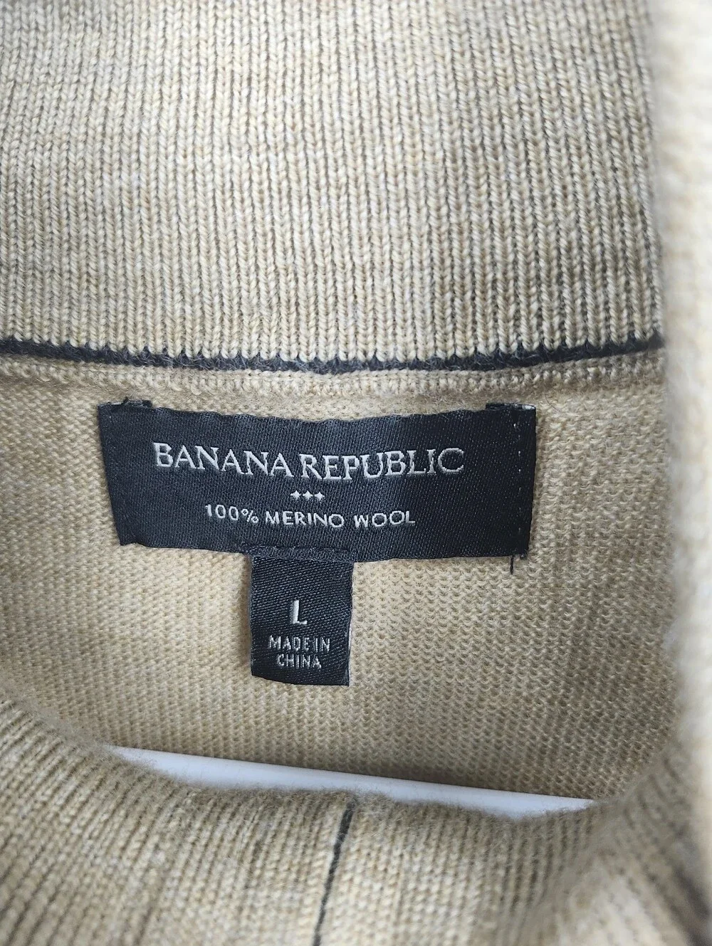 Banana Republic Merino 100% Wool Quarter Zip Sweater Men Large Tan Minimalist